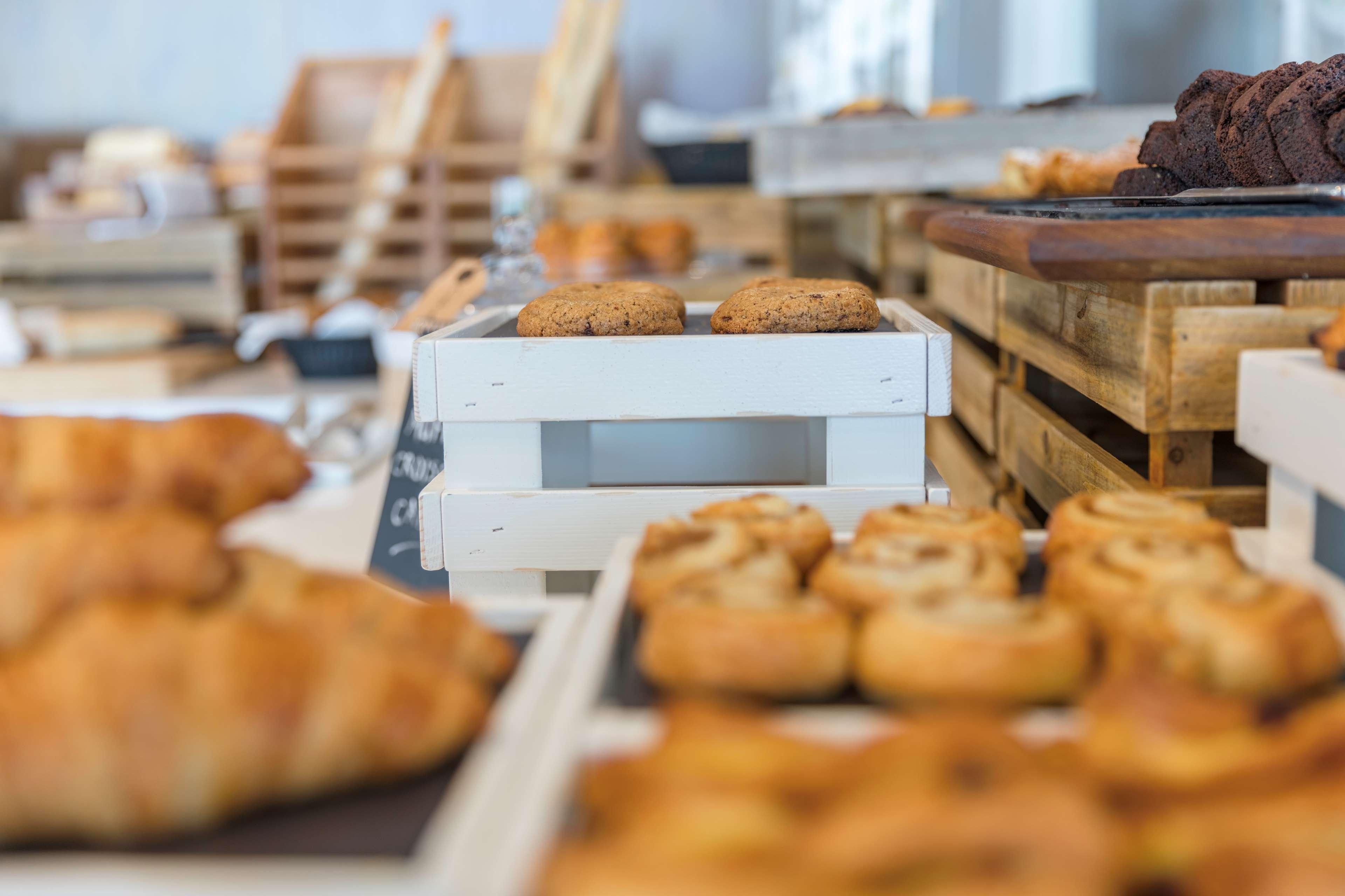 Radisson Blu Hotel, Λάρνακα Εξωτερικό φωτογραφία Bakery